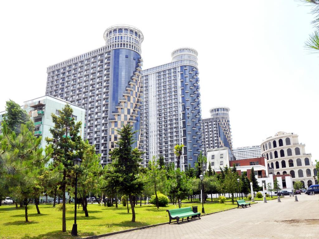 Apartament Orbi Sea Towers Batumi On Khimshiashvili 15 Zewnętrze zdjęcie